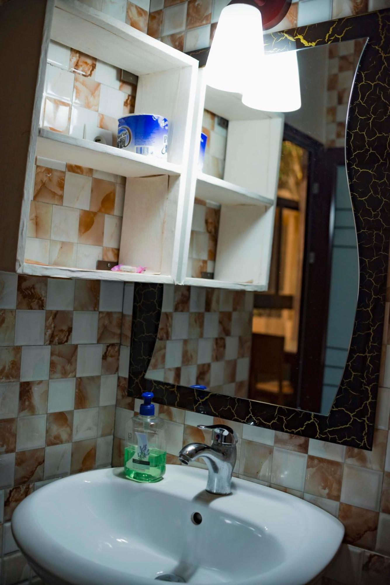 Tigers'S Apartment Hotel Bujumbura Dış mekan fotoğraf